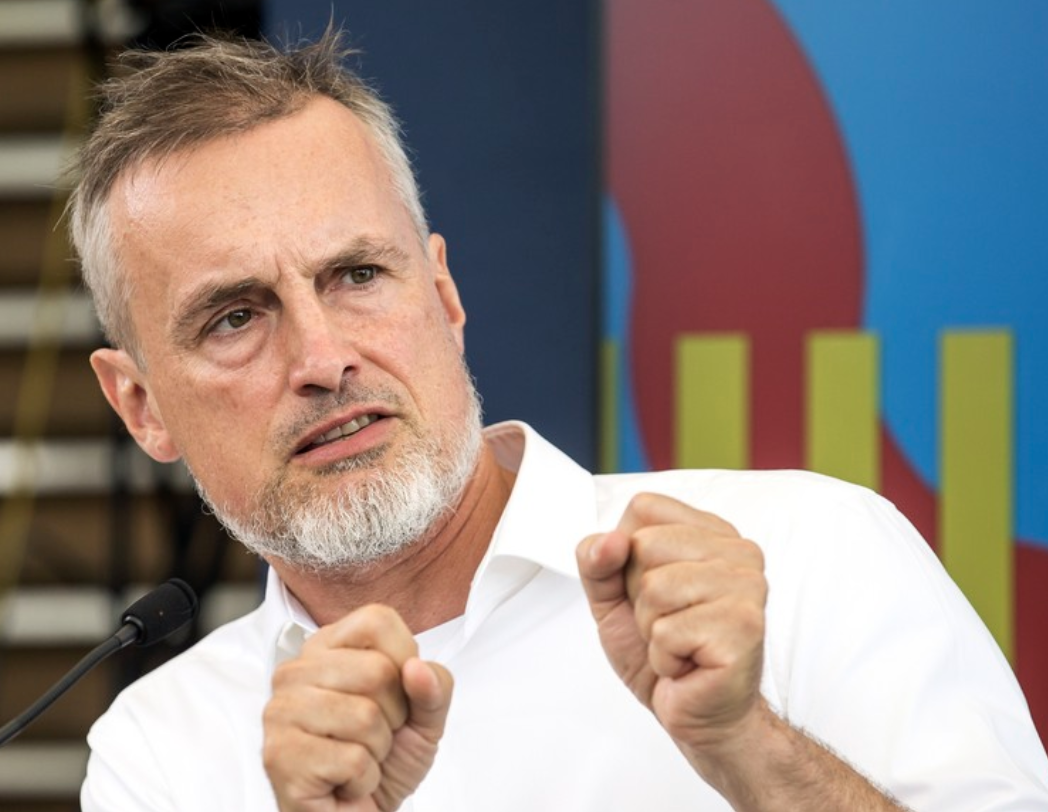 Schmidhuber